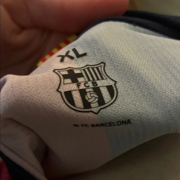 FC Barcelona Jersey Lamine - Picture 5 of 5